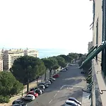 Appartamento Finestra Su Genova