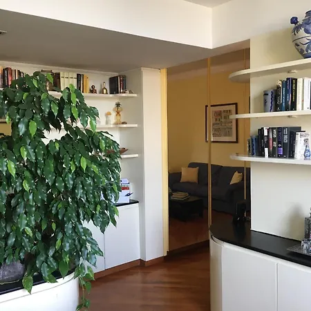 Apartment Finestra Su *